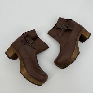Sanita Brown Leather Wood Clog Boots Plaid Interior Size EU 37 (US 6) Boho